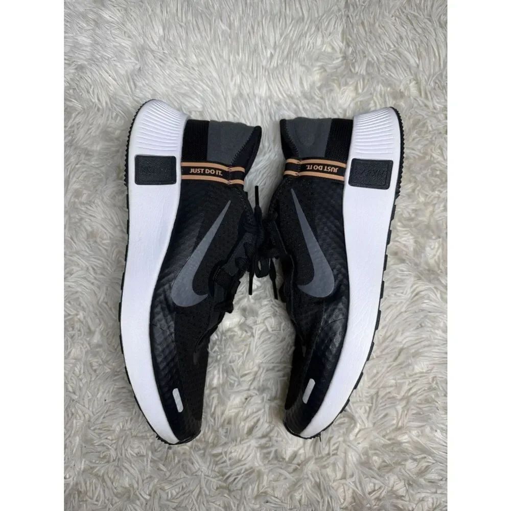Nike(WMNS) Nike Reposto 'Black Smoke Grey